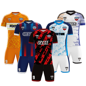 Camisetas <span class=keywords><strong>de</strong></span> Fútbol <span class=keywords><strong>de</strong></span> Manga Corta Unisex <span class=keywords><strong>de</strong></span> Buena Calidad en <span class=keywords><strong>Azul</strong></span>, Naranja y Blanco, 100% Poliéster, Personalizadas, al por Mayor, <span class=keywords><strong>de</strong></span> Secado Rápido y Antibacterianas para Jóvenes - Product Image 1