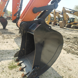 ราคาโปรโมชั่น รถขุดตีนตะขาบ Doosan DX225 ใหม่ พร้อมเครื่องยนต์ เกียร์ และปั๊ม-กำลังไฟ 125 กิโลวัตต์ ความจุบุ้งกี๋ 1.05 เมตร สำหรับงานก่อสร้าง - Product Image 6