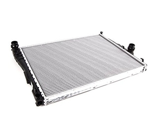 Radiador 60782A Serie 3 <span class=keywords><strong>E46</strong></span> 328i 17111611557 17111611565 17119071518 para <span class=keywords><strong>BMW</strong></span> - Product Image 3