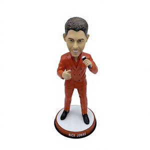 Figura Coleccionable Personalizada de Cantante, Figura de Resina Pintada a Mano, Regalo Personalizado OEM/ODM - Product Image 5