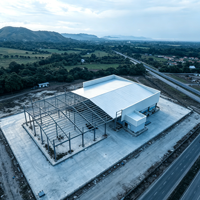 Bâtiments d'entrepôt modulaires légers en acier isolé durable, grande capacité de stockage