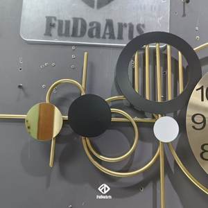 Horloge murale décorative moderne de luxe en métal doré 89*42cm, grande taille, pour salon, décoration intérieure, cadeau, livraison directe DDP - Product Image 4