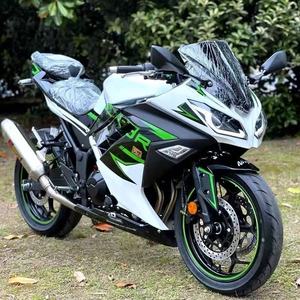 Moto de course sportive d'occasion YAMAHA YZF R6 400cc, grande cylindrée 250cc, vitesse maximale >80 km/h - Product Image 5