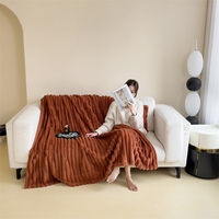 Couverture en peluche Raschel de style nordique pour l'hiver, portable pour le bureau ou la maison, couverture épaisse pour la sieste