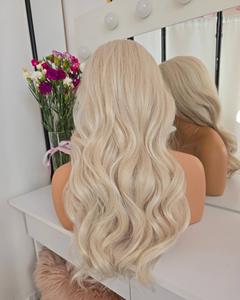 <span class=keywords><strong>Capelli</strong></span> Ondulati Platinum Ash Blonde con Cuticole Allineate, Ombre Platinum Blonde # Parrucca Lace Front in <span class=keywords><strong>Capelli</strong></span> Umani Europei Vergini con 60 Colori - Product Image 4