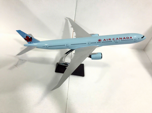 Modèle d'avion en résine Boeing B777 de la Compagnie aérienne <span class=keywords><strong>Air</strong></span> <span class=keywords><strong>Canada</strong></span>, 47 cm, 1/157, avec ailes fixes et support d'exposition - Product Image 5