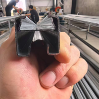 Profilé de fixation robuste en acier galvanisé pour film de serre avec fil ondulé pour l'installation de film polyéthylène