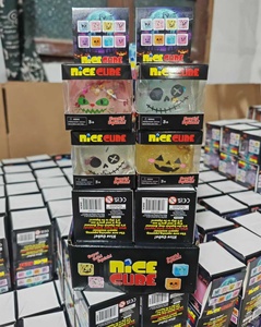 Schylling Needoh Nice Cube Halloween Cube sensoriel anti-anxiété, jouet anti-stress, jouet doux à remontée lente, jouet <span class=keywords><strong>de</strong></span> <span class=keywords><strong>malice</strong></span> en maltose - Product Image 3