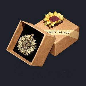 Di modo Oro Antico Argento Arcobaleno Aperto Locket Regalo Delle Donne Della Ragazza Tu Sei Il Mio Sole Girasole Pendente Della Collana Dei Monili Con <span class=keywords><strong>La</strong></span> Scatola - Product Image 4