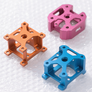 Mecanizado <span class=keywords><strong>CNC</strong></span> Pieza de metal Mecanizado de precisión 7075 T6 Pieza de mecanizado <span class=keywords><strong>CNC</strong></span> de coche de aluminio - Product Image 1