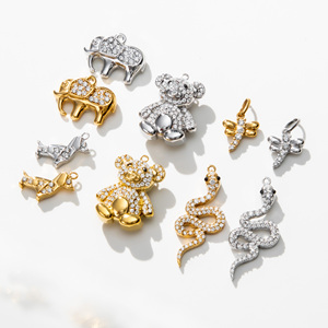 YF9017 Breloques Éléphant Koala Serpent en Acier Inoxydable 316L Plaqué Or PVD 18K Étanche avec Micro-Pavé de Zircons pour Bijoux DIY - Product Image 3