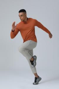 Camiseta de manga larga de alta elasticidad para hombre-Tops deportivos transpirables y absorbentes - Product Image 4