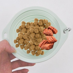 Hot selling Wholesale Outdoor <b>Portable</b> Travel Foldable Pet Silicone <b>Bowl</b> Pet Feeding Folding <b>Dog</b> Water <b>Bowl</b> Pet Feeder - Product Image 2