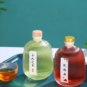 <span class=keywords><strong>Botella</strong></span> <span class=keywords><strong>de</strong></span> Vidrio para Licor <span class=keywords><strong>de</strong></span> 500 ml al por Mayor, <span class=keywords><strong>Botella</strong></span> <span class=keywords><strong>de</strong></span> Gin y Vino con Rayas Verticales, Directamente del Fabricante - Product Image 4