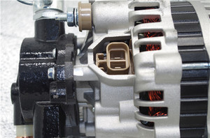 Para Hyundai H1 <span class=keywords><strong>alternador</strong></span> 2,5 A002T82899 A003TN0699 A2T82899 <span class=keywords><strong>Mitsubishi</strong></span> <span class=keywords><strong>L200</strong></span> L300 del <span class=keywords><strong>alternador</strong></span> del camión 12V 90A - Product Image 6
