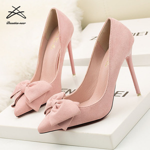 <span class=keywords><strong>Scarpe</strong></span> con <span class=keywords><strong>Tacco</strong></span> Alto da Donna, Décolleté Eleganti a Punta con <span class=keywords><strong>Tacco</strong></span> Sottile, Fiocco Decorativo, Nero e <span class=keywords><strong>Nude</strong></span>, Calzature Femminili alla Moda - Product Image 6
