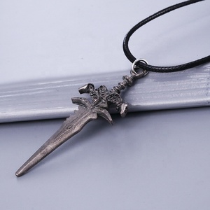 Collana con Ciondolo Spada Frostmourne di World of Warcraft ZRM, Design Vintage in Lega di Zinco, Regalo Unisex per Anniversario - Product Image 5