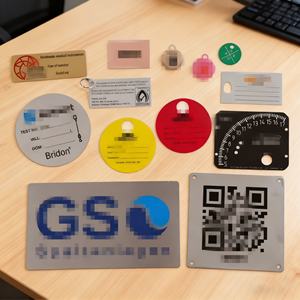 Badges personnalisés en acier inoxydable avec logo et nom doré – Créez votre propre badge nominatif vierge en métal - Product Image 4