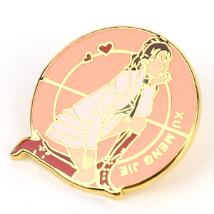 Vograce Produttore Personalizzato Kpop 3D Duro Distintivo In Metallo Patas Dello Smalto Pin - Product Image 3
