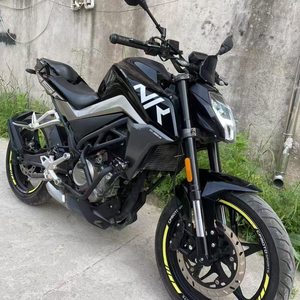 Moto de course routière lourde d'occasion Chunfeng NK250CC Street Bike NK150 EFI refroidie par eau 250SR, vitesse maximale 150 km/h - Product Image 3