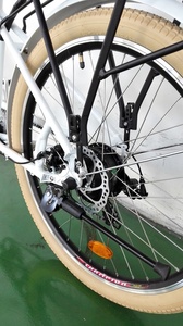 Vente chaude 26 pouces urbain vélo électrique rétro rapide vélo de ville avec 36v arrière Bafang Hub Motor pas cher ventes Type intelligent électronique - Product Image 3