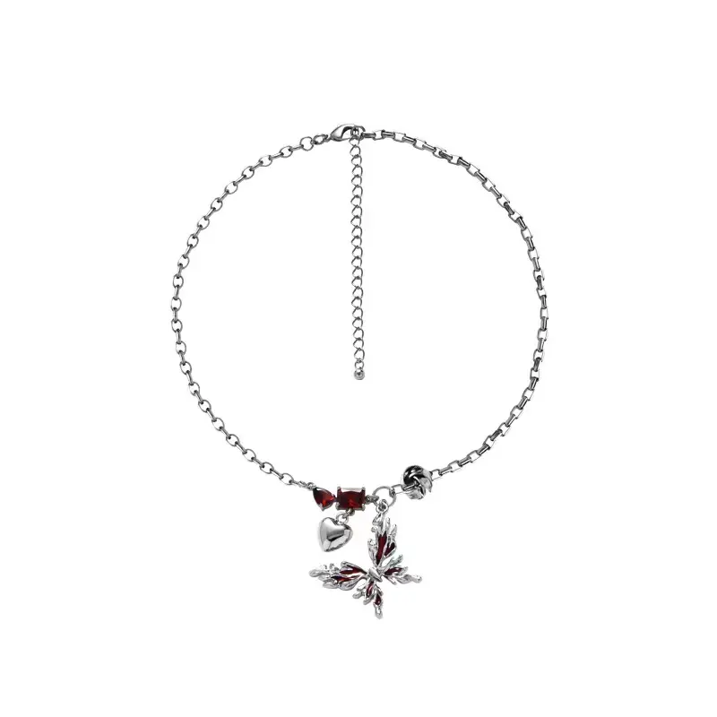 Collier d'amour papillon en métal liquide, design de niche, pendentif de haute qualité, luxe, chaîne de clavicule douce et cool