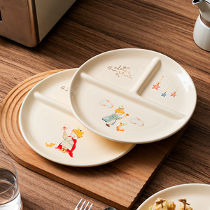 Plato Redondo Dividido de Porcelana Cerámica con Diseño del Principito Japonés, Plato Infantil para Comer, Plato Creativo para Uso Doméstico - Product Image 2