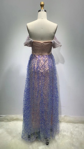 Robe de <span class=keywords><strong>soir</strong></span>ée et de bal coupe trapèze, design personnalisé, violet lavande, brodée, à épaules dénudées, avec corset froncé en maille nude - Product Image 4