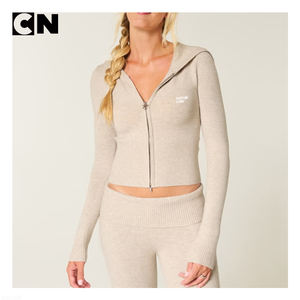 Suéter con Certificación GRS, Fabricante de Suéteres, Logotipo Personalizado, Suéter de Mujer de Poliéster y Nailon, Tejido Fino, Cierre de Cremallera, Sudadera con Capucha de Punto Acanalado - Product Image 2