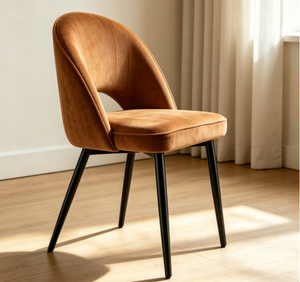 Silla <span class=keywords><strong>de</strong></span> Comedor Contemporánea Tapizada en Terciopelo con Patas <span class=keywords><strong>de</strong></span> Metal Dorado, <span class=keywords><strong>Sillas</strong></span> <span class=keywords><strong>de</strong></span> Comedor Beige para el Hogar, Sala <span class=keywords><strong>de</strong></span> Estar, Cocina - Product Image 1