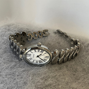 Reloj de Pulsera de Cuarzo Analógico Ovalado de Acero Inoxidable para Mujer, Clásico, Lujoso, Moderno, Personalizado, Elegante, Dorado, Vintage - Product Image 3