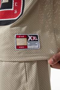 टन 2025 कस्टम पुरुषों की बॉक्सी क्रॉप्ड जर्सी विंटेज स्ट्रीटवियर स्पोर्ट्स टी-शर्ट - Product Image 3