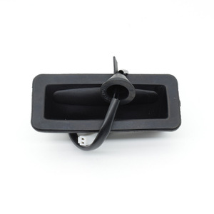 Botón de interruptor de puerta trasera Ford 1346324 3M5119B514AC para liberación de maletero, para reemplazo y reparación - Product Image 3