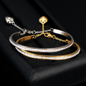 Brazalete de Diamantes de 4 mm, Corte Brillante Redondo de Una Sola Hilera, Oro de 18 Quilates, Acero Inoxidable Ajustable, Forma de Corazón, Joyería para Mujer, Uso Diario - Product Image 3