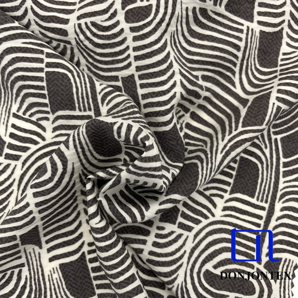 Customized Digital Printed Soft Nylon Rayon Plain Weave Fabric For Women's Dresses And Shirts For Suits