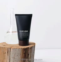 Private Label Natuurlijke Biologische Veganistische Gezichtsreiniger Scrub Voor Mannen Schuimende Exfoliërende Vochtinbrengende Olie Controle Gezicht Scrub
