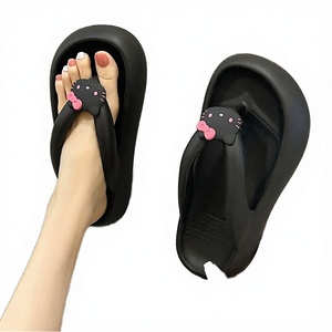 <span class=keywords><strong>Tongs</strong></span> tendance pour <span class=keywords><strong>femme</strong></span> à plateforme épaisse en EVA, motif chat noir de dessin animé, pour l'été, la plage, à bout rond, doublure en PVC - Product Image 4