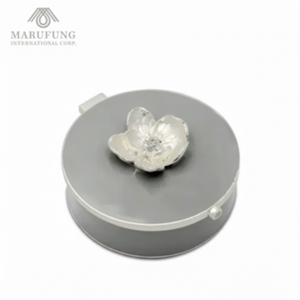 Joyero redondo de metal para almacenar y exhibir sus piezas valiosas - Product Image 1