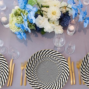 Assiettes de Présentation Noires Personnalisées en Porcelaine pour Mariage, Restaurant et Décoration – Vaisselle en Céramique - Product Image 1