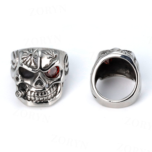 Anillo Yunnique de Acero Inoxidable 316, Estilo Gótico Punk, Doble Capa, Diseño de Ondas Cruzadas, Texturas Contrastantes, Estilo Masculino Oscuro - Product Image 2