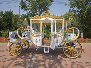 Estatua de animales de jardín al aire libre, escultura de caballo árabe dorado de tamaño real a la venta - Product Image 4