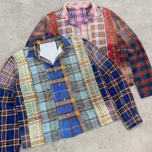 <span class=keywords><strong>Camisa</strong></span> de Franela de Algodón 100% Suave de Alto Gramaje, Azul Marino, Manga Larga, con Lavado Ácido, Efecto Desgastado, Holgada, con Estampado <span class=keywords><strong>a</strong></span> <span class=keywords><strong>Cuadros</strong></span> y Pedrerí<span class=keywords><strong>a</strong></span> en Toda la Superficie - Product Image 1