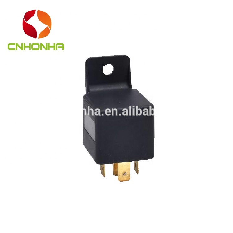 Auto Parts Violet Relay Socket Waterproof