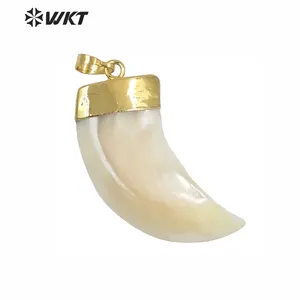 WT-JP073 Dainty Pendant For Women Vogue Necklace With Gold Capped Beautiful Stripe In Horn Shape White Floral Shell horn Pendant