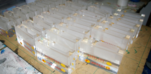 Tùy chỉnh cho hiện đại Acrylic hiển thị hộp Nhà cung cấp Nhà sản xuất chuyên nghiệp cho rõ ràng pre-lắp ráp trang trí nội thất hiển thị - Product Image 5