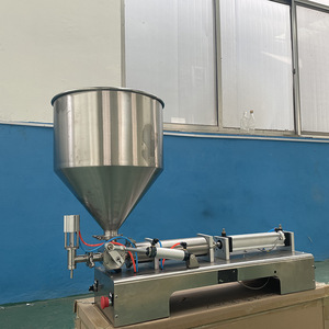 Machine de pesage et de remplissage de bouteilles de liquide Machine de remplissage de liquide de boisson <span class=keywords><strong>semi</strong></span>-automatique pour bouteilles en plastique - Product Image 4