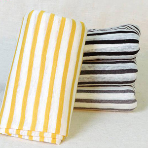 Tissu rayé 2*1 en <span class=keywords><strong>jersey</strong></span> tricoté pour vêtements, 60% <span class=keywords><strong>lin</strong></span>, 40% rayonne, doux et naturel, pour robe femme, protection UV, vêtements <span class=keywords><strong>de</strong></span> détente, t-shirt - Product Image 5