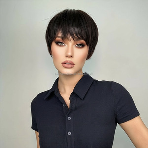 Parrucche Sintetiche Marrone Naturale con Frangia, Taglio Corto Pixie per Donne Afro, Resistenti al Calore per Uso Quotidiano - Product Image 2
