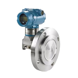 เครื่องส่งสัญญาณระดับน้ำ Rosemount 3051L พร้อมข้อต่อแบบหนีบสำหรับใช้งานในอุตสาหกรรม - Product Image 1
