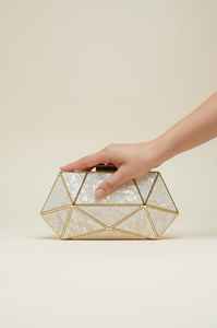 Bolso de Mano de Resina Premium para Mujer con Diseño Elegante, Construcción Duradera y Patrones de Color Vibrantes para Eventos Nocturnos - Product Image 4